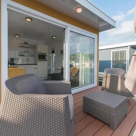 House Boat Anegada